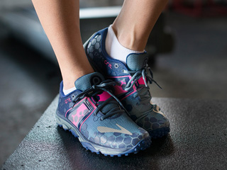 A 1/2 - Brooks Men's And Women's Shoes And Clothing