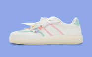 girls sneakers