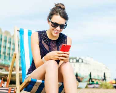 Amazon Pay : Image of a women on a beach