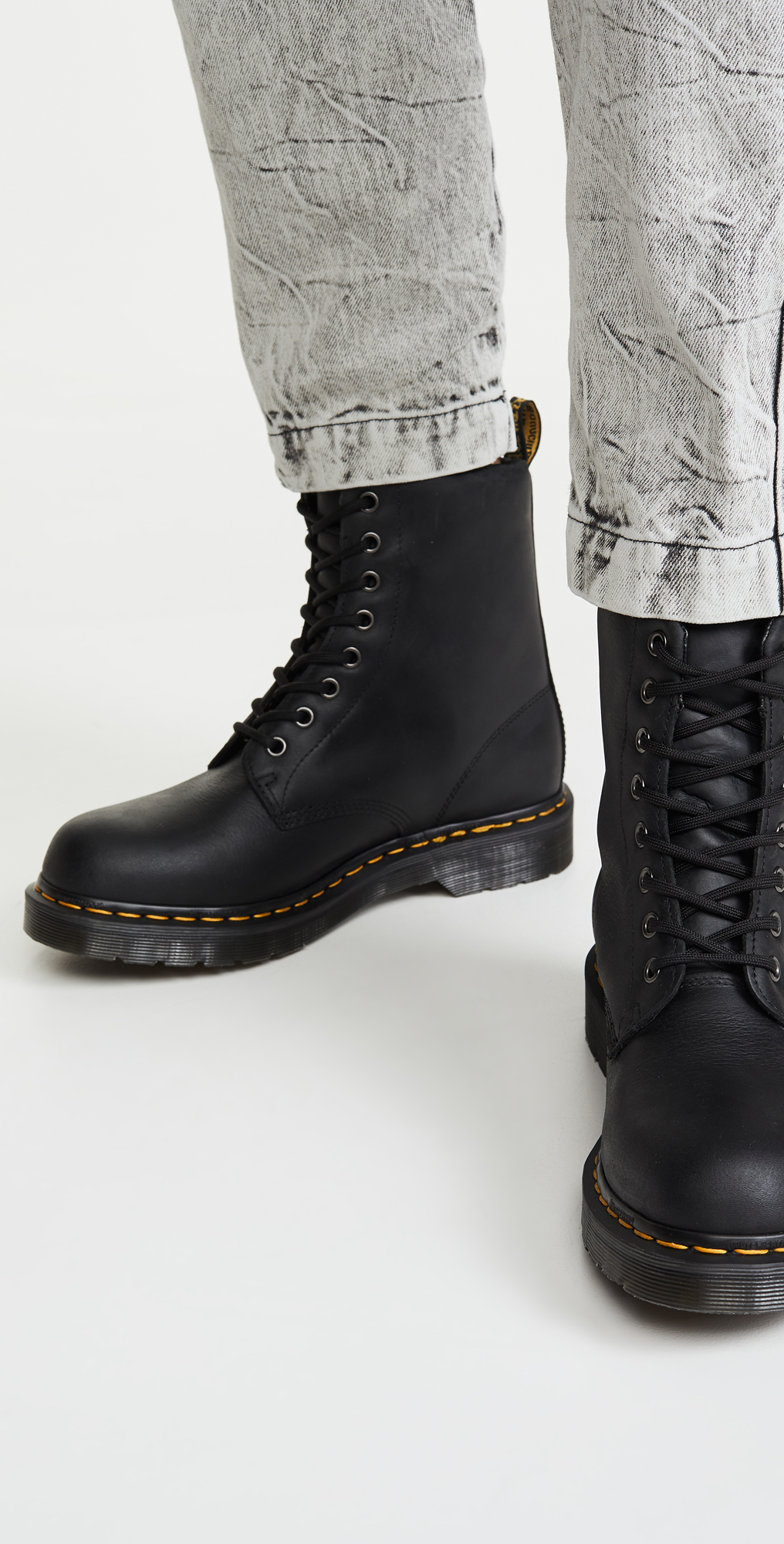 doc martens 1460 waterproof