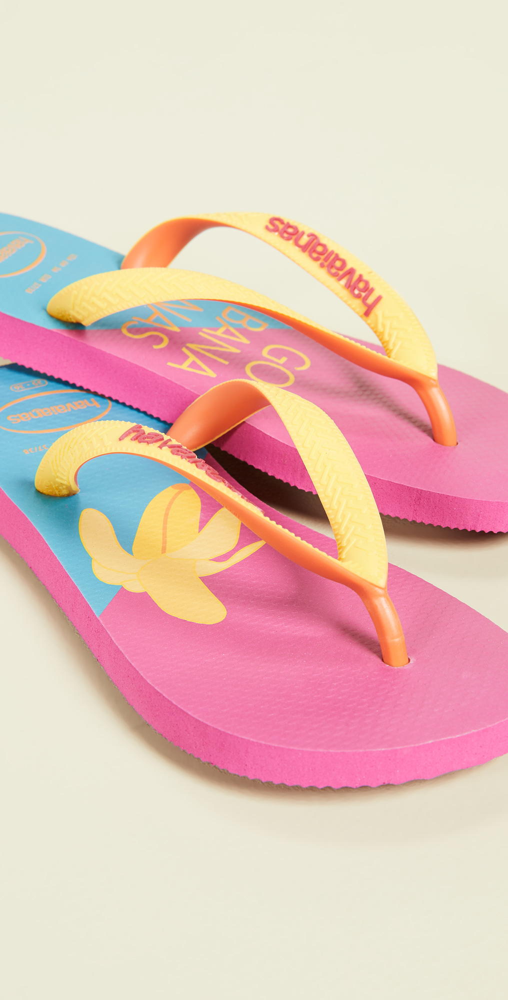 havaianas go bananas