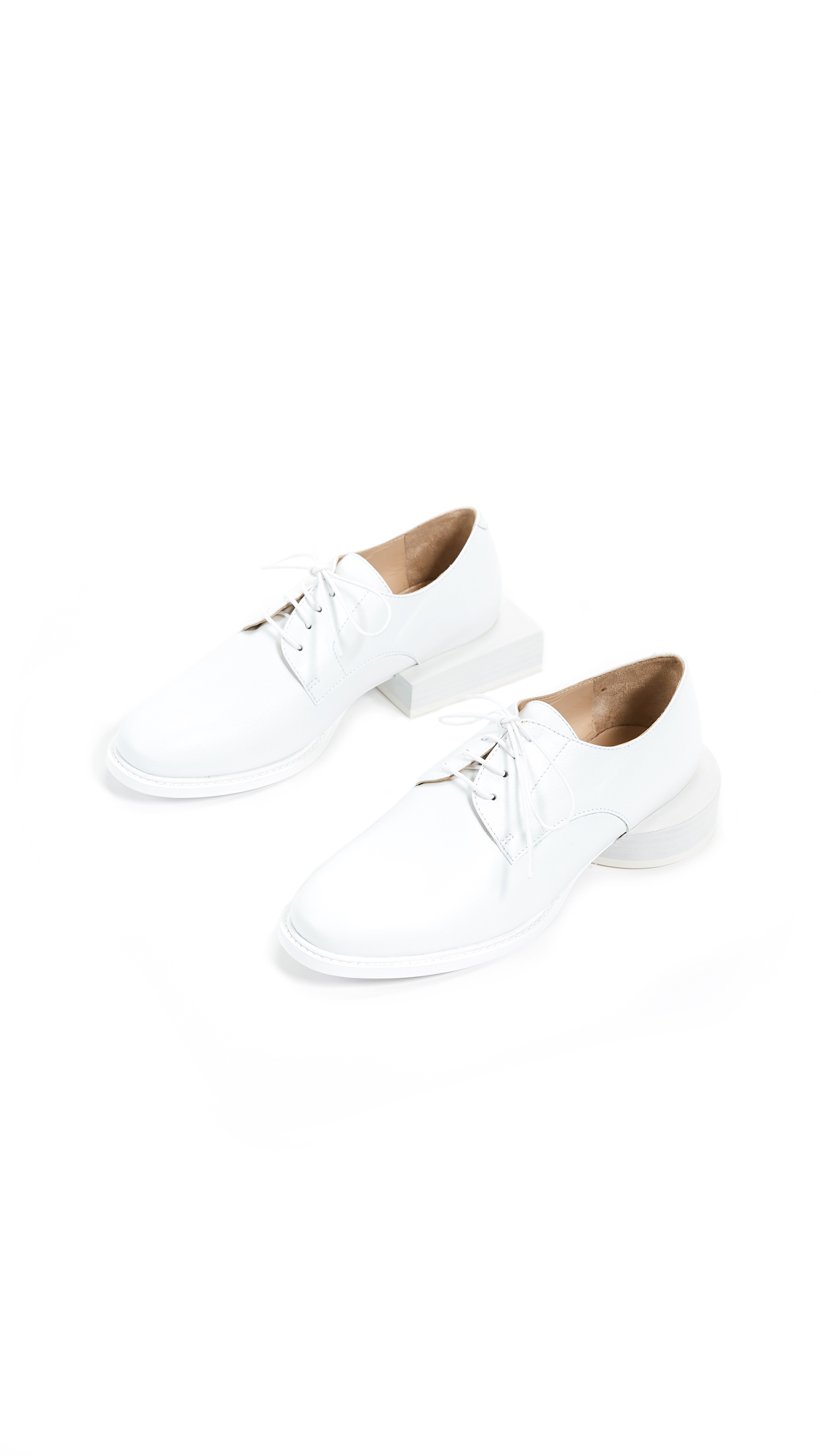 JACQUEMUS LES CHAUSSURES CLOWN OXFORDS