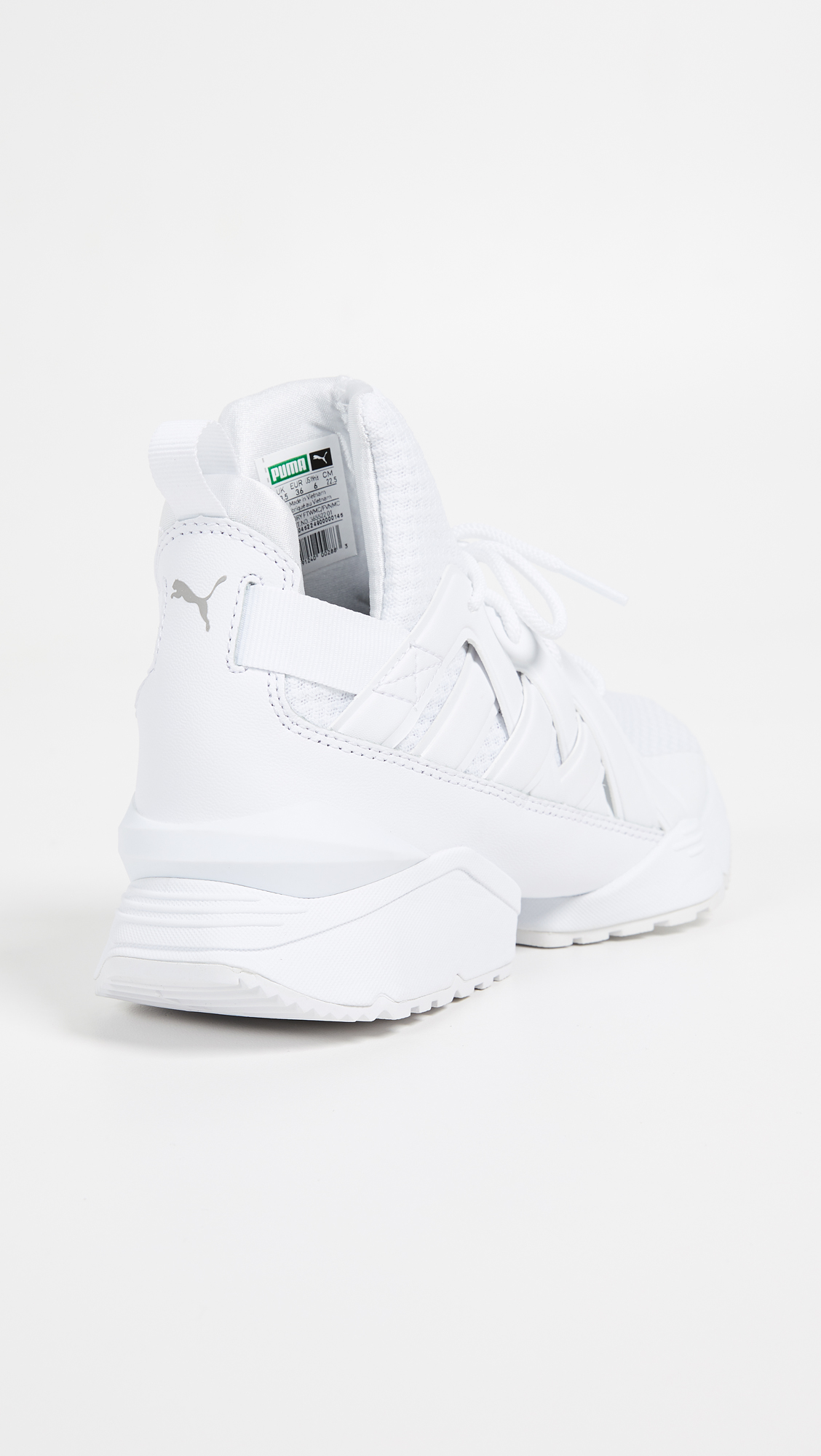 puma flat sole shoes