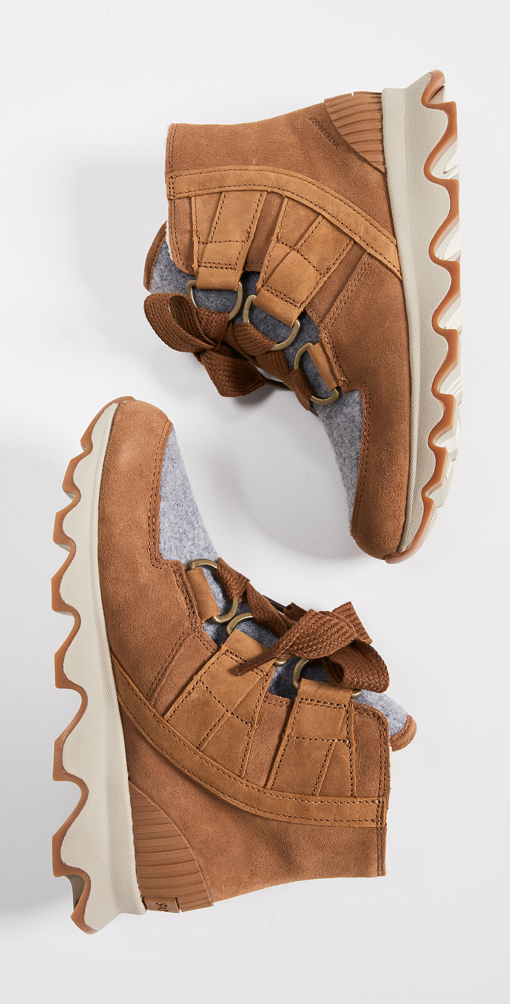 sorel kinetic short lace up booties