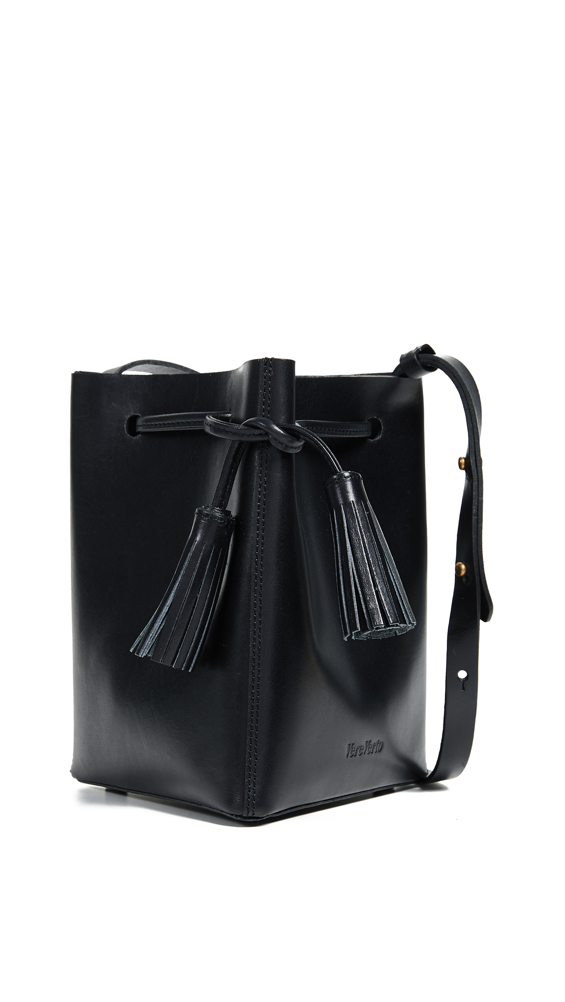 The Best Bucket Bags Under 200 To Shop Right Now