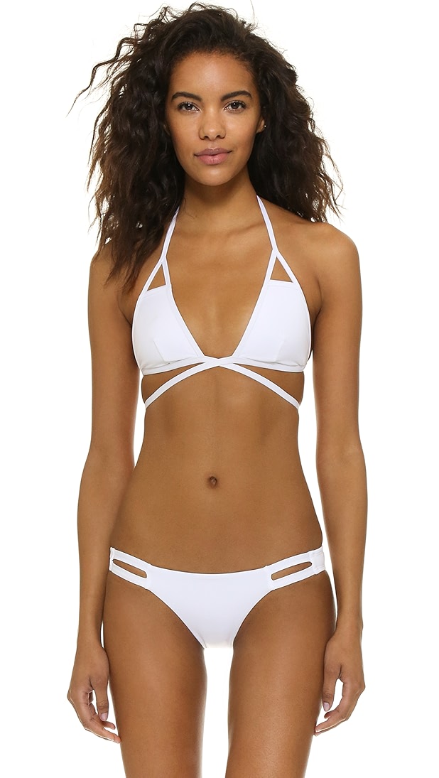 hot-pussies-a-bikini-word