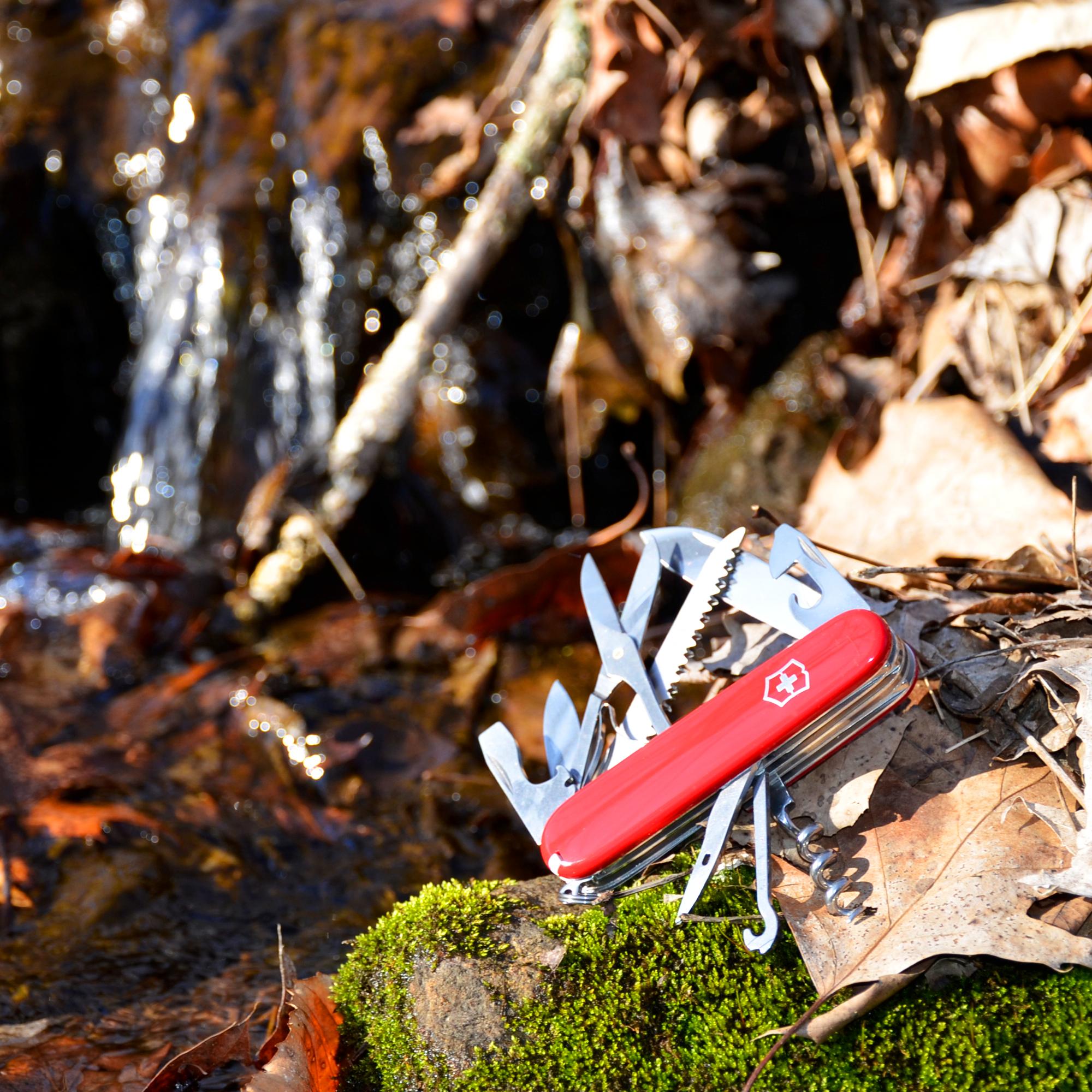 Victorinox Swiss Army Huntsman Pocket Knife, Black, 91mm