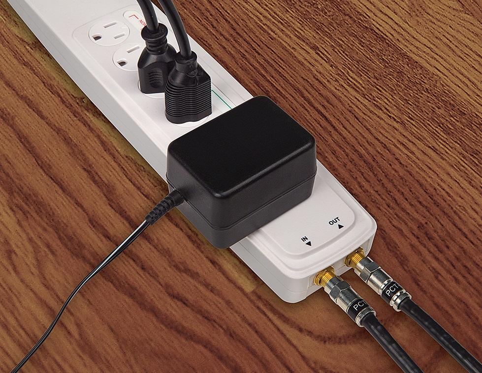 Woods 041707 7Outlet Electronics EnergySaving Surge Protectors, 6