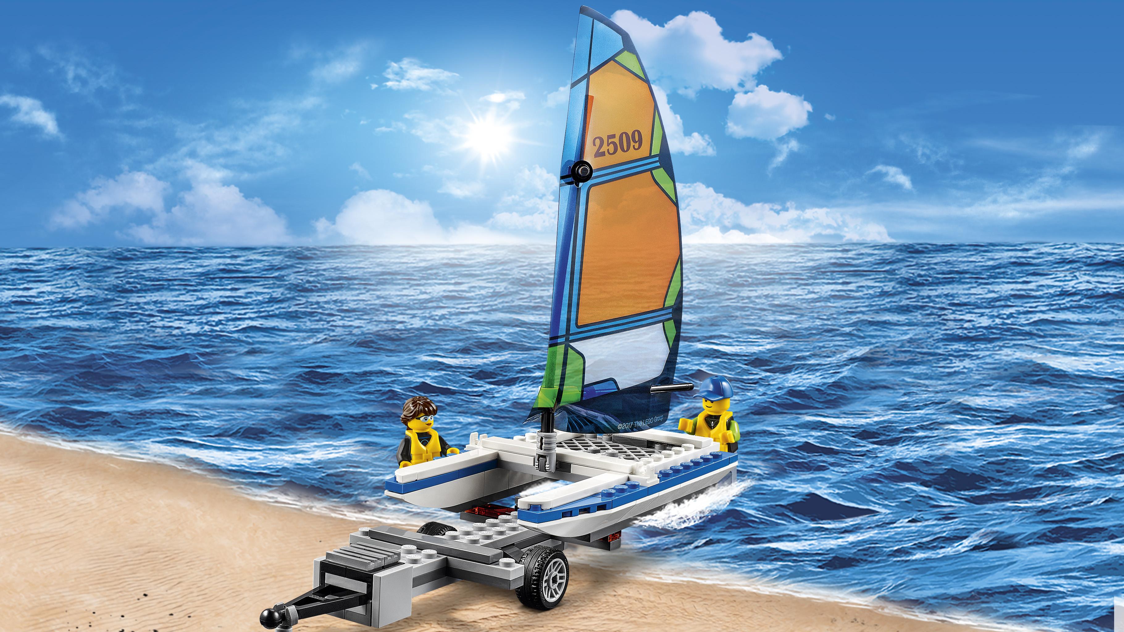  Great Vehicles 4x4 with Catamaran 60149 Building Kit: Toys &amp; Games