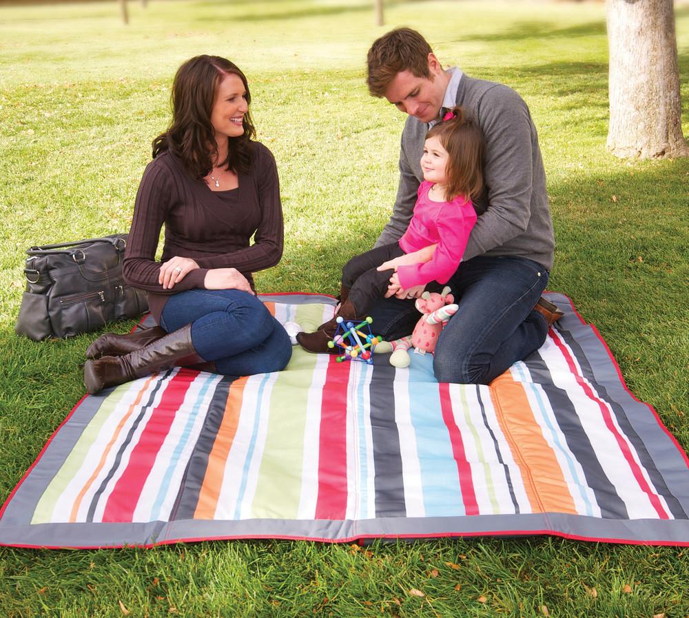 JJ Cole Outdoor Blanket, Gray/Red, 5' x 5' Nursery