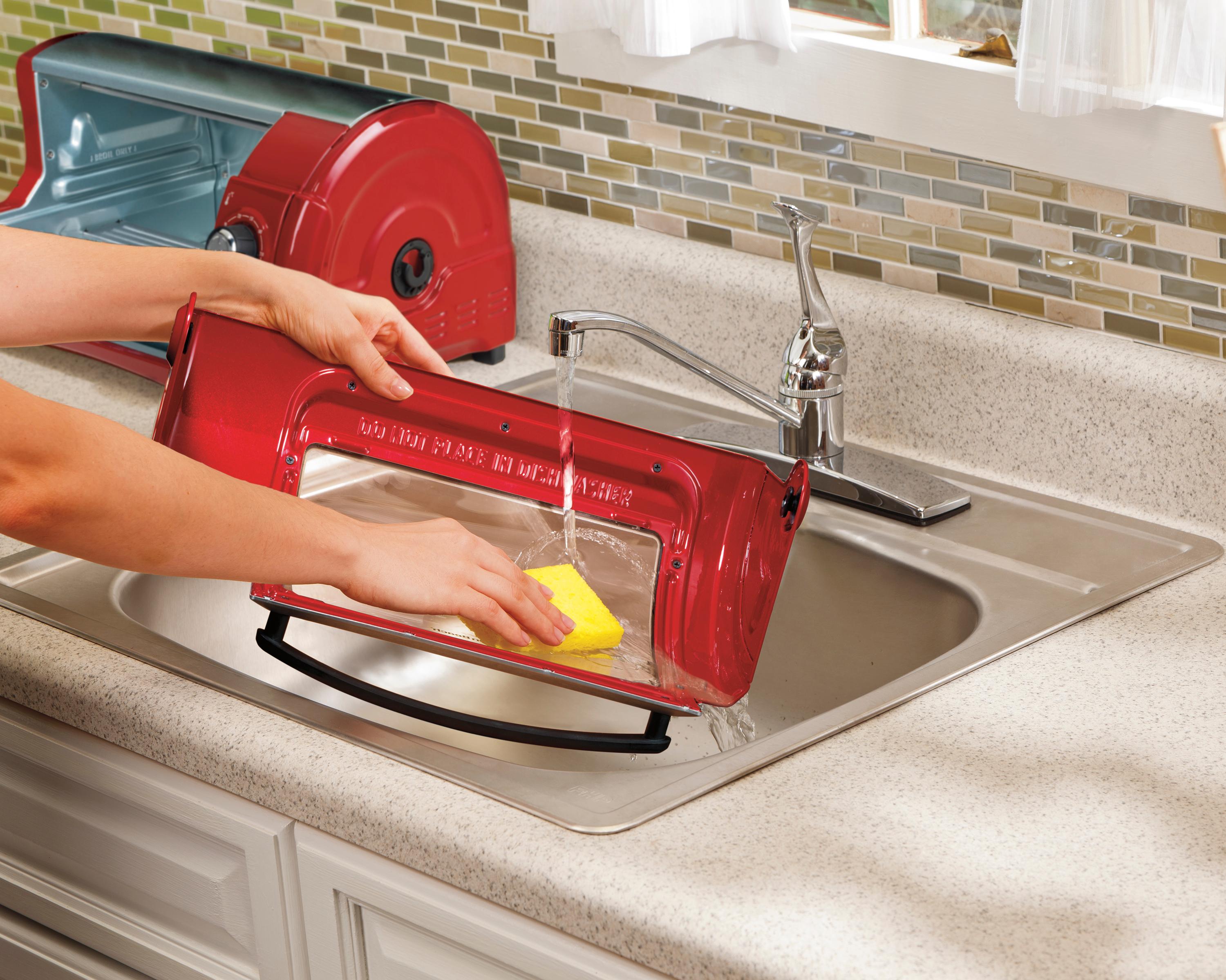 Hamilton Beach Easy Reach Toaster Oven, Red (31337