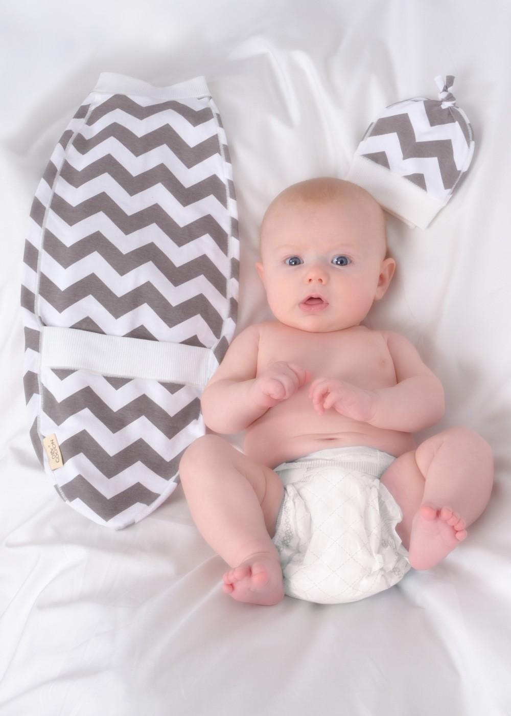 Cozy Cocoon"Super Easy Swaddling" Outfit with Matching Hat