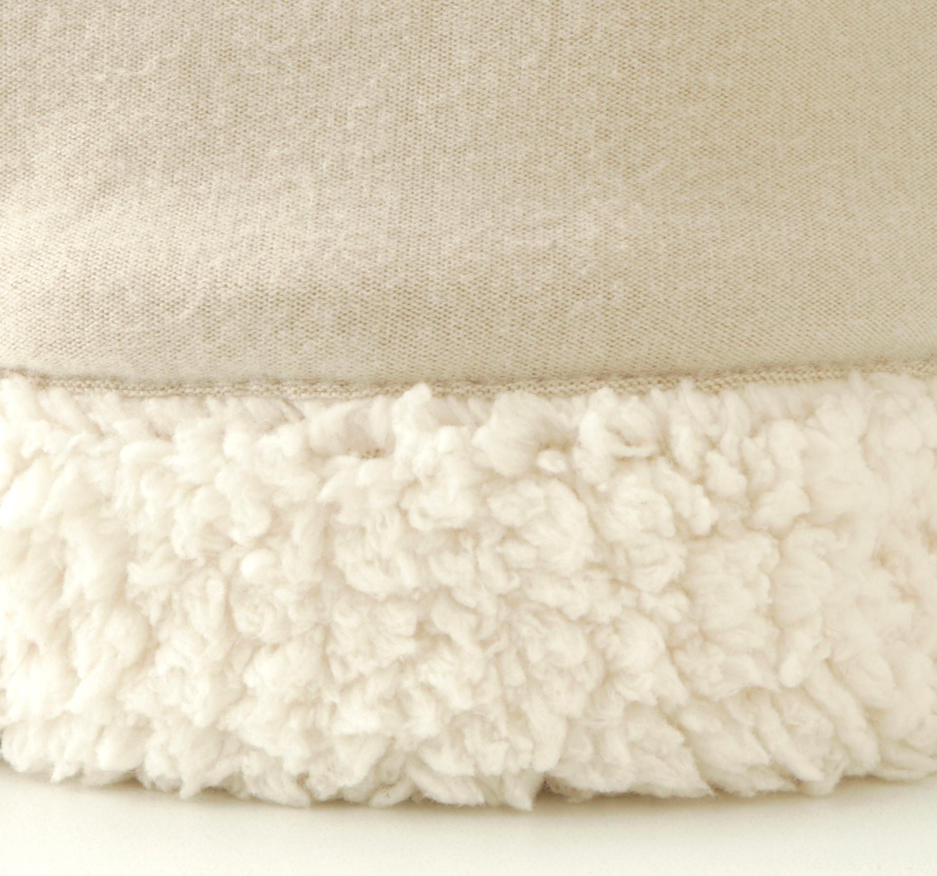 Jj Cole Bundleme Shearling Baby Hat, Mittens And Booties