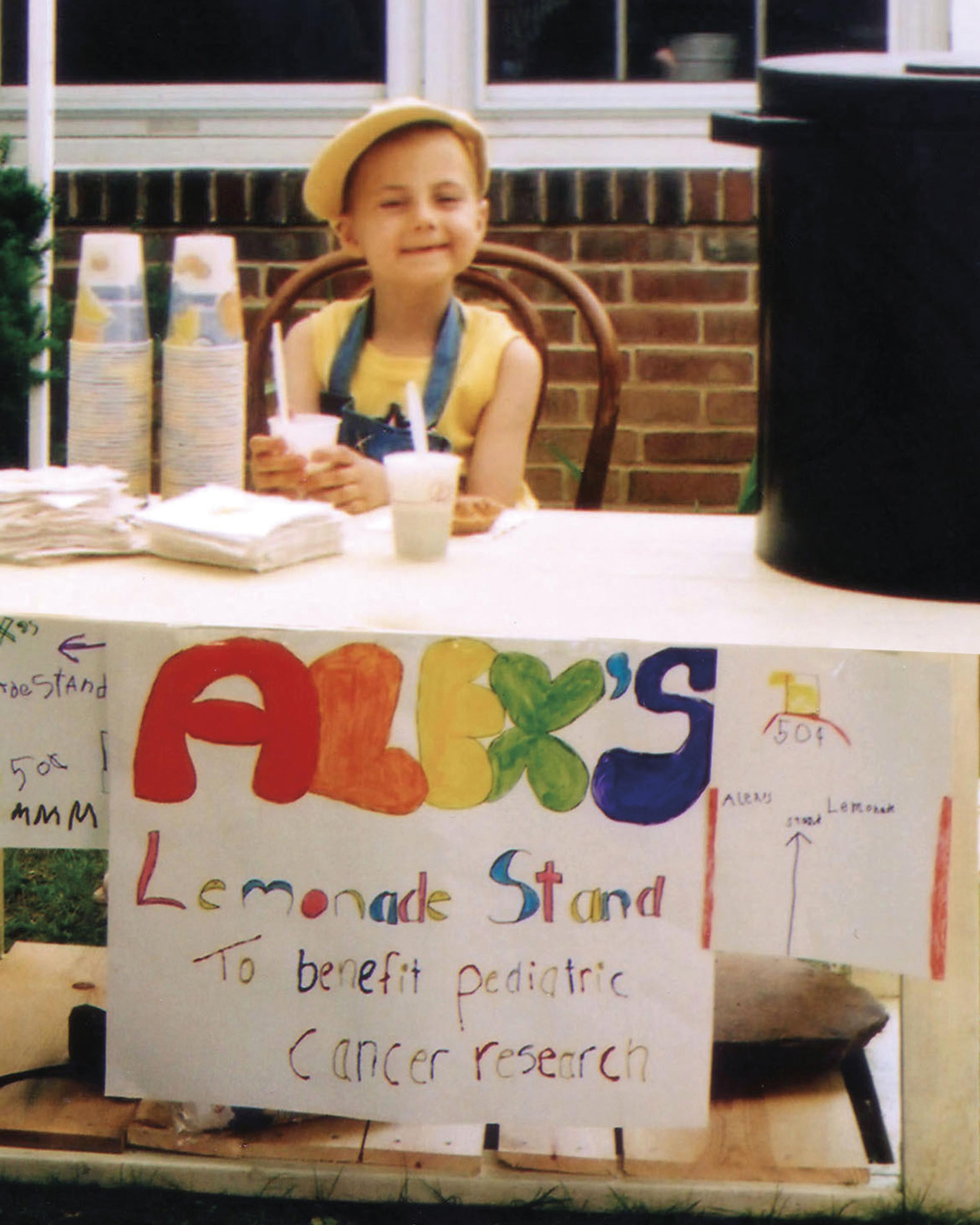 Proctor Silex 66331 Alex's Lemonade Stand Citrus Juicer, 34