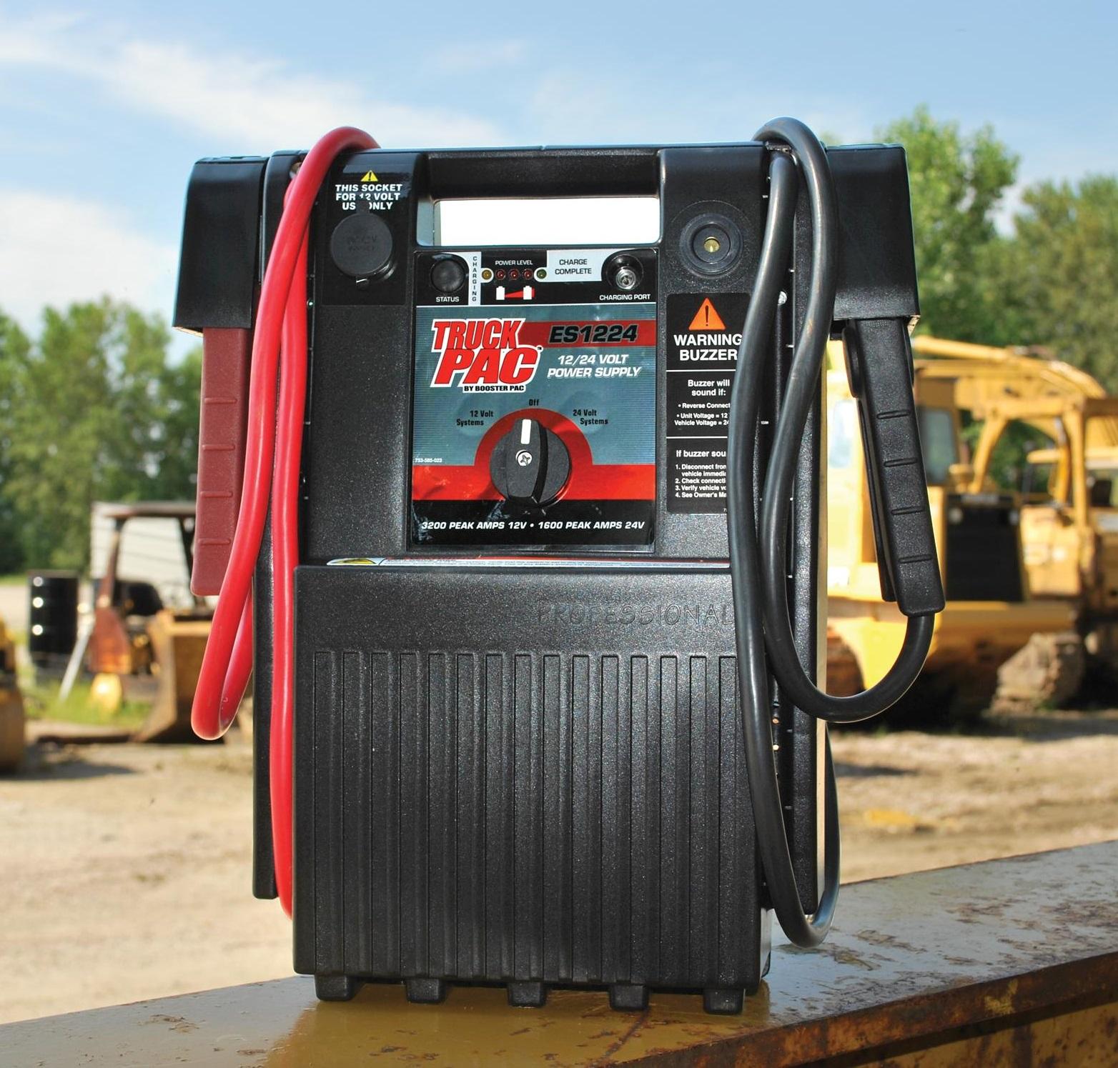 Truck PAC ES1224 3000/1500 Peak Amp 12/24V Jump Starter