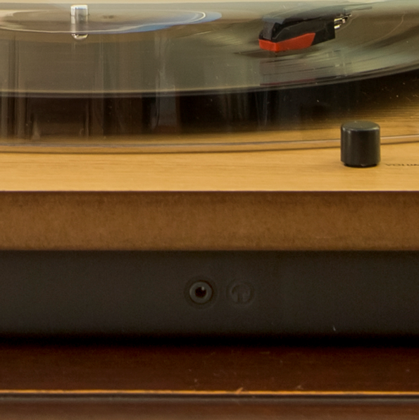 ION Audio Max LP 3Speed Belt Drive Turntable with Built