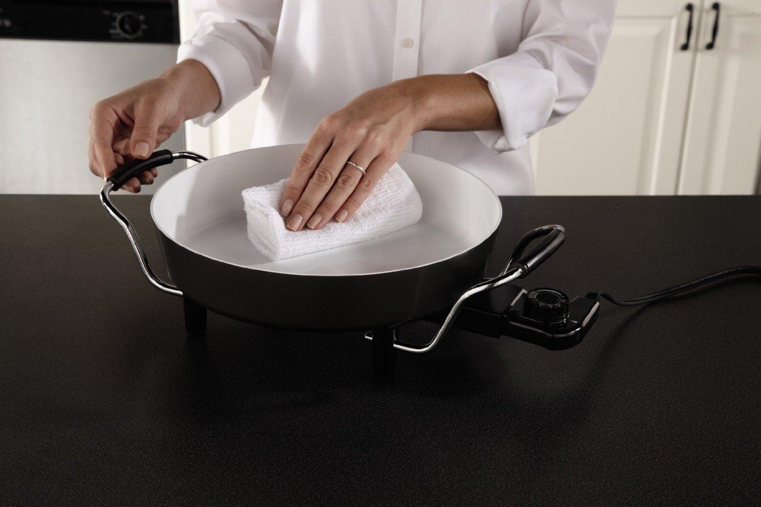 Oster CKSTSK12WCECO DuraCeramic Round Electric Skillet, 12