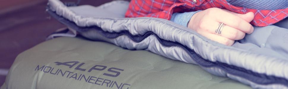 Amazon Com Alps Mountaineering Microfiber Camp Pillow Sports Outdoors