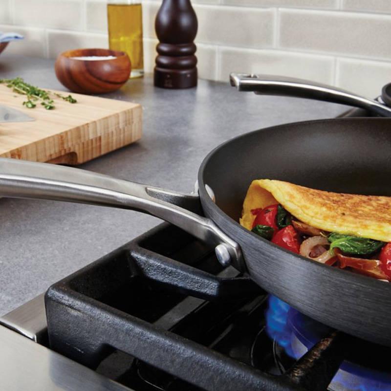 calphalon classic nonstick 12 in.fry pan with cove