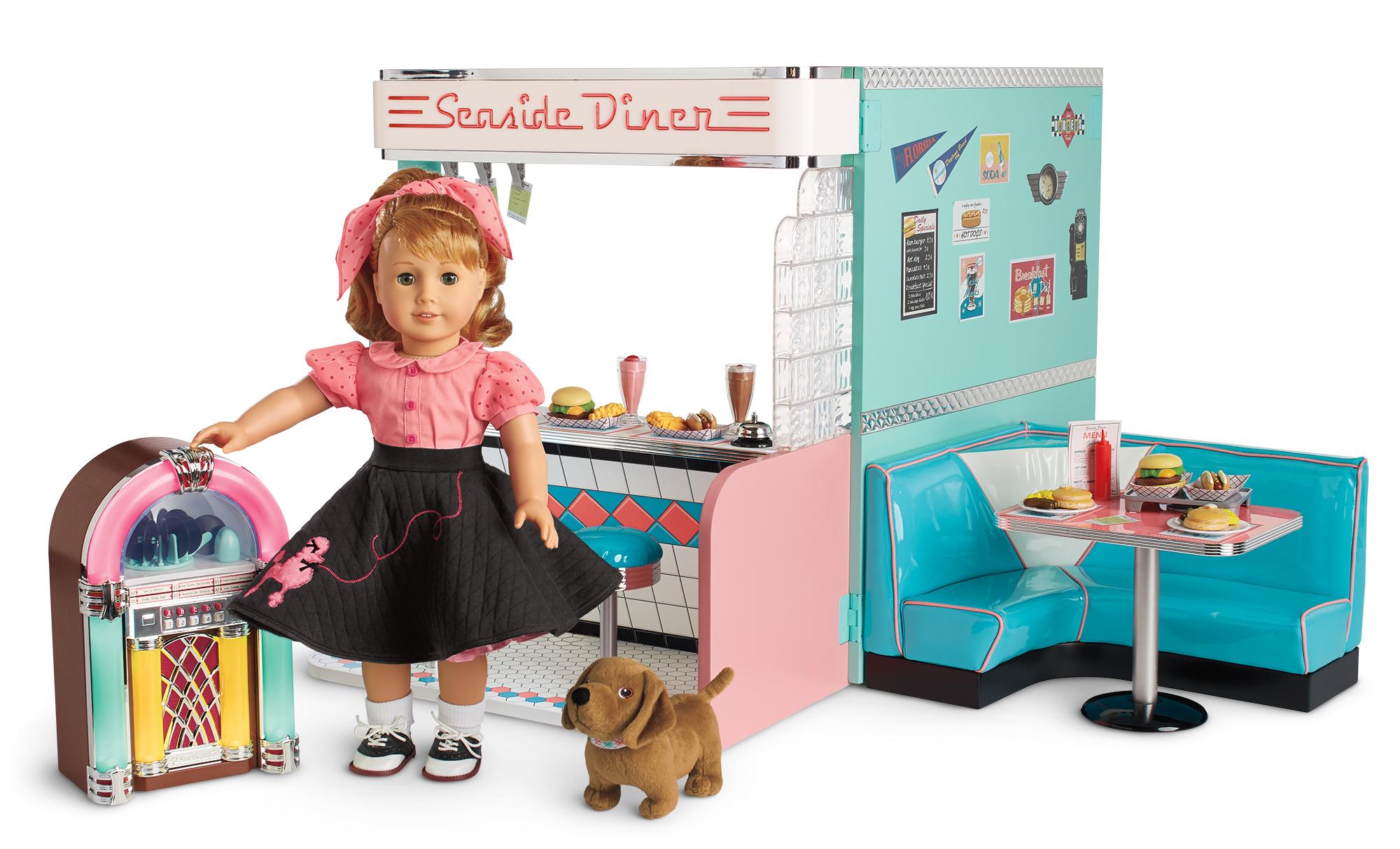 American Girl Maryellen’s Fabulous ’50s Diner Collection
