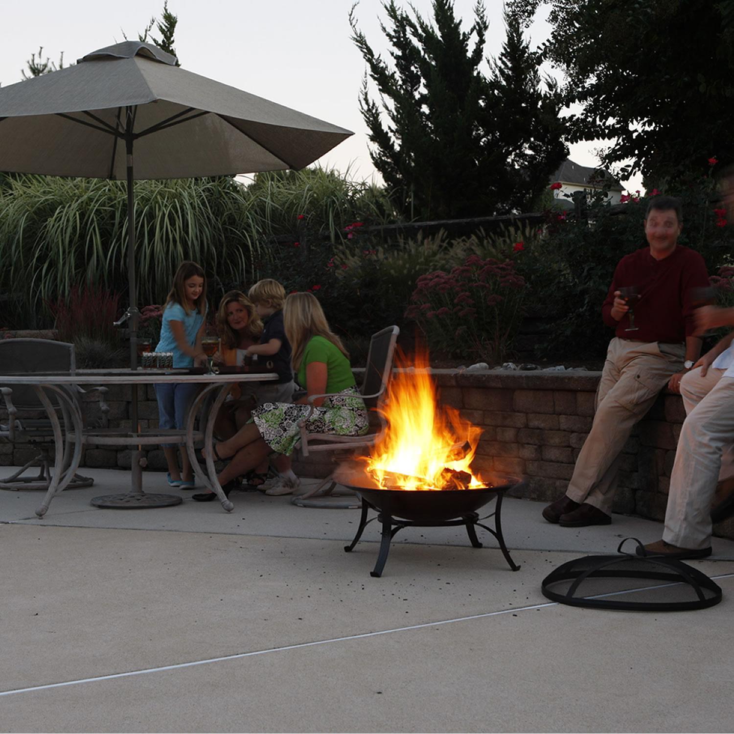 Amazon Com Cobraco Fb1002 Alexandria Fire Bowl Garden Outdoor