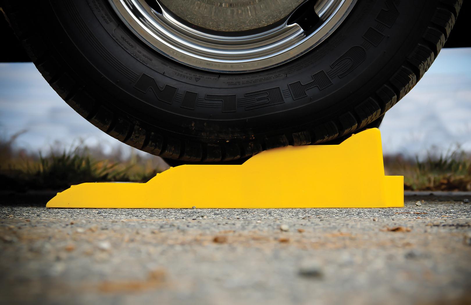 Camco Yellow Drive On TriLeveler, Raises Your RV Up by 37