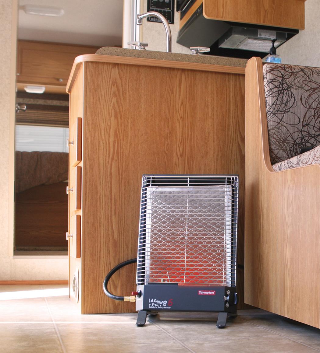Camco 57341 Olympian Wave6 6000 BTU LP Gas Catalytic