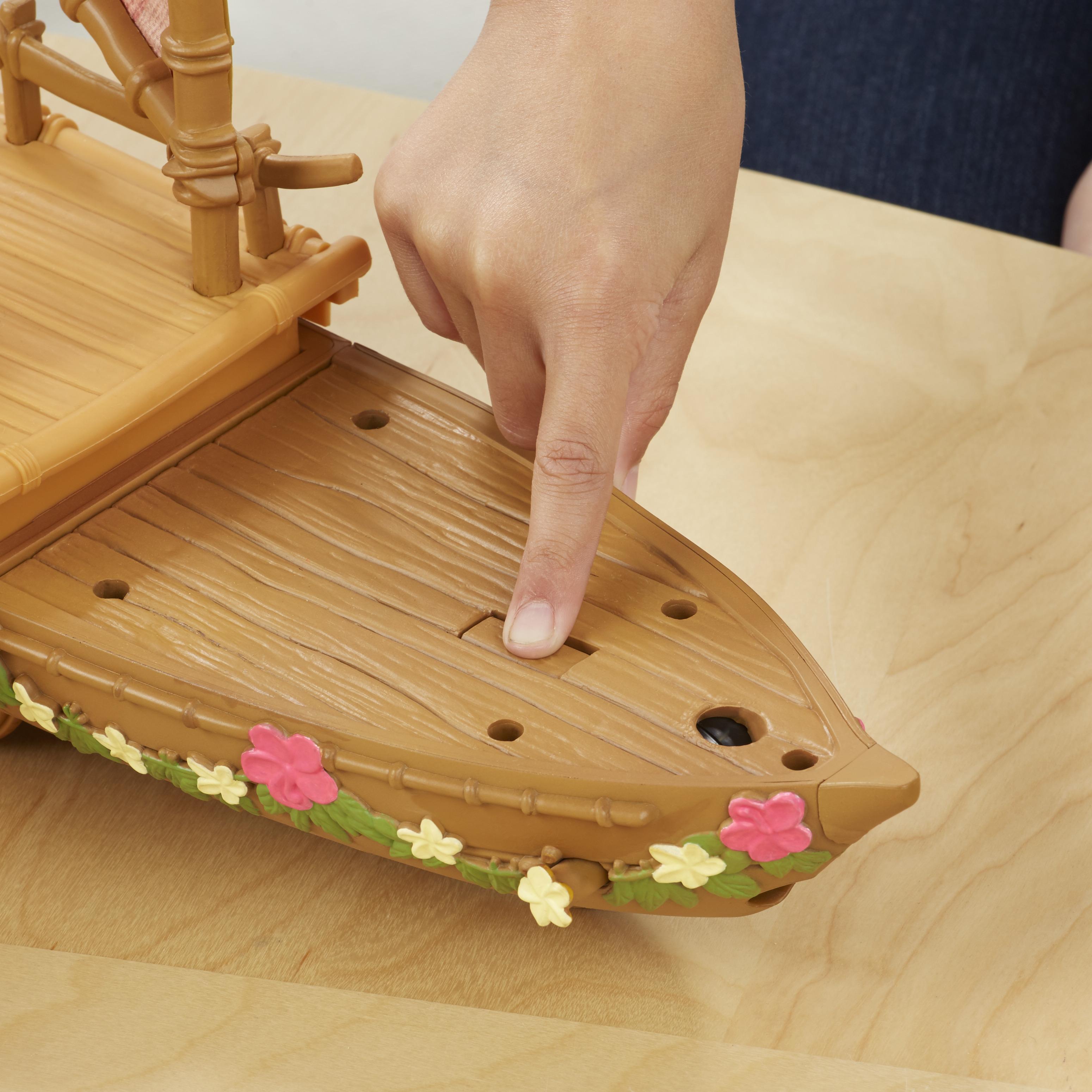 Disney Moana Starlight Canoe and Friends Toys & Games