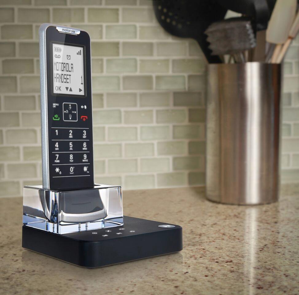 Motorola IT6-2 DECT 6.0 Digital Cordless Home Phone with Answering Machine 