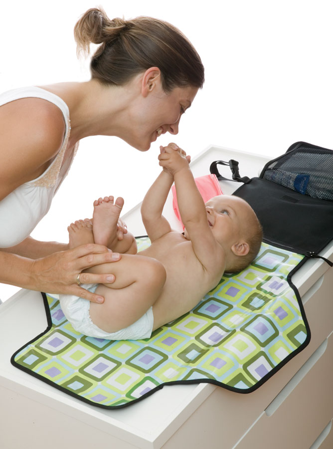 Skip Hop Pronto Portable Mini Changing Mat Station, Black Diaper Changing Pads Baby