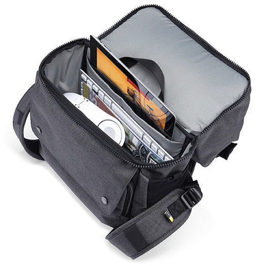 Amazon.com : Case Logic FLXB-102 Reflexion DSLR with iPad Backpack ...