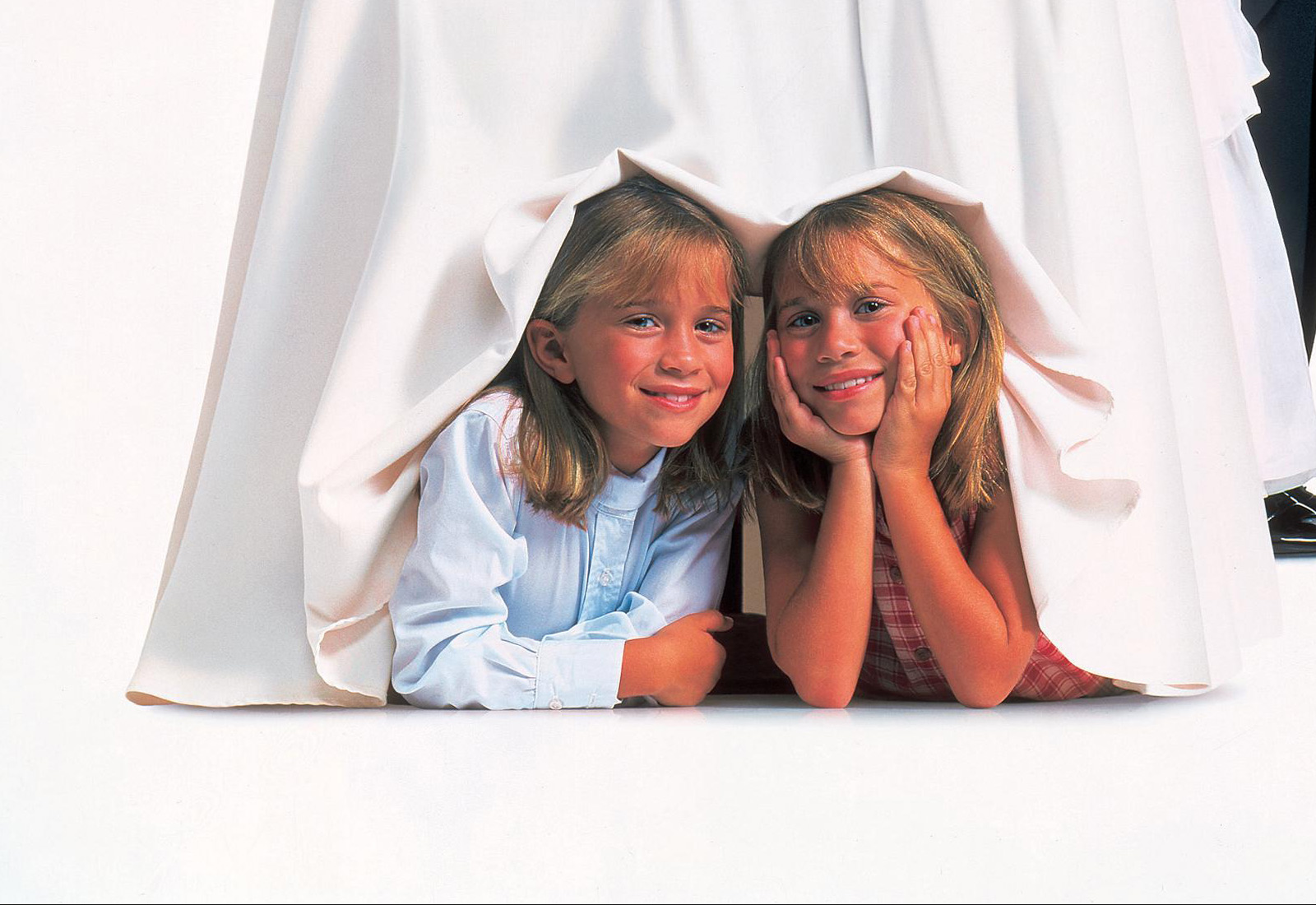 сестры олсен 1995. близняшки олсен двое я и моя тень. двое я и моя тень сюжет. двое я и моя тень сюжет. двое: я и моя тень (1995, сша).