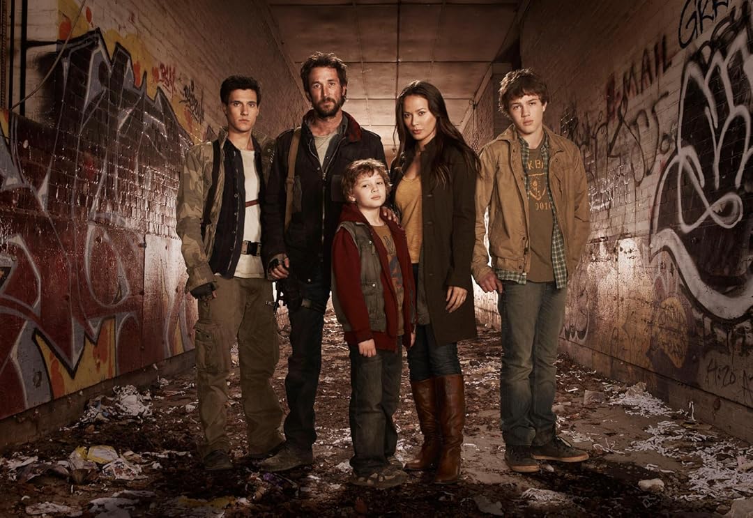 Watch Falling Skies Season 1 Prime Video