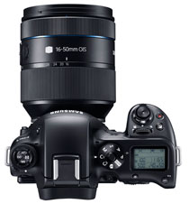 NX1 28.2 MP Smart 4K Camera Bundle with 16-50mm S lens Product Shot