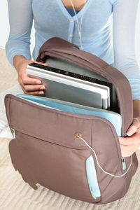 belkin laptop sling bag