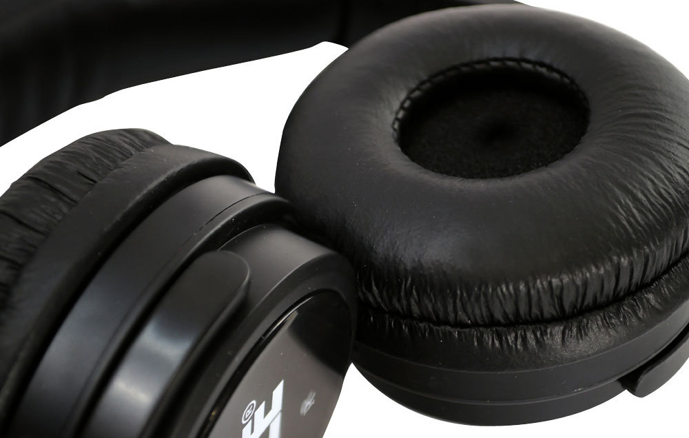 Pyle Home PHPNC15 Folding NoiseCanceling Headphones