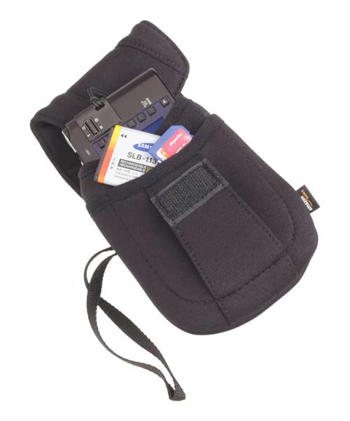 Amazon Basics Camera Case for Digital Cameras Black