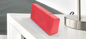 iLuv ISP202BLK MobiTour Bluetooth Speaker