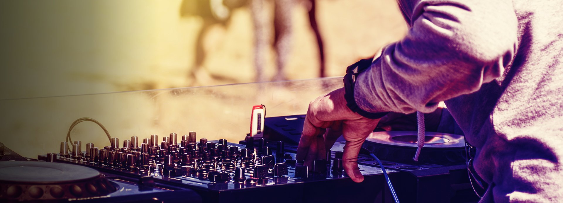 Top Rated DJ Controllers