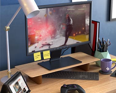 Image of monitor with Luna Controller