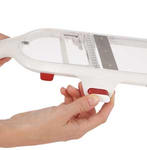 Zyliss 2 in 1 Handheld Slicer push julienne feature