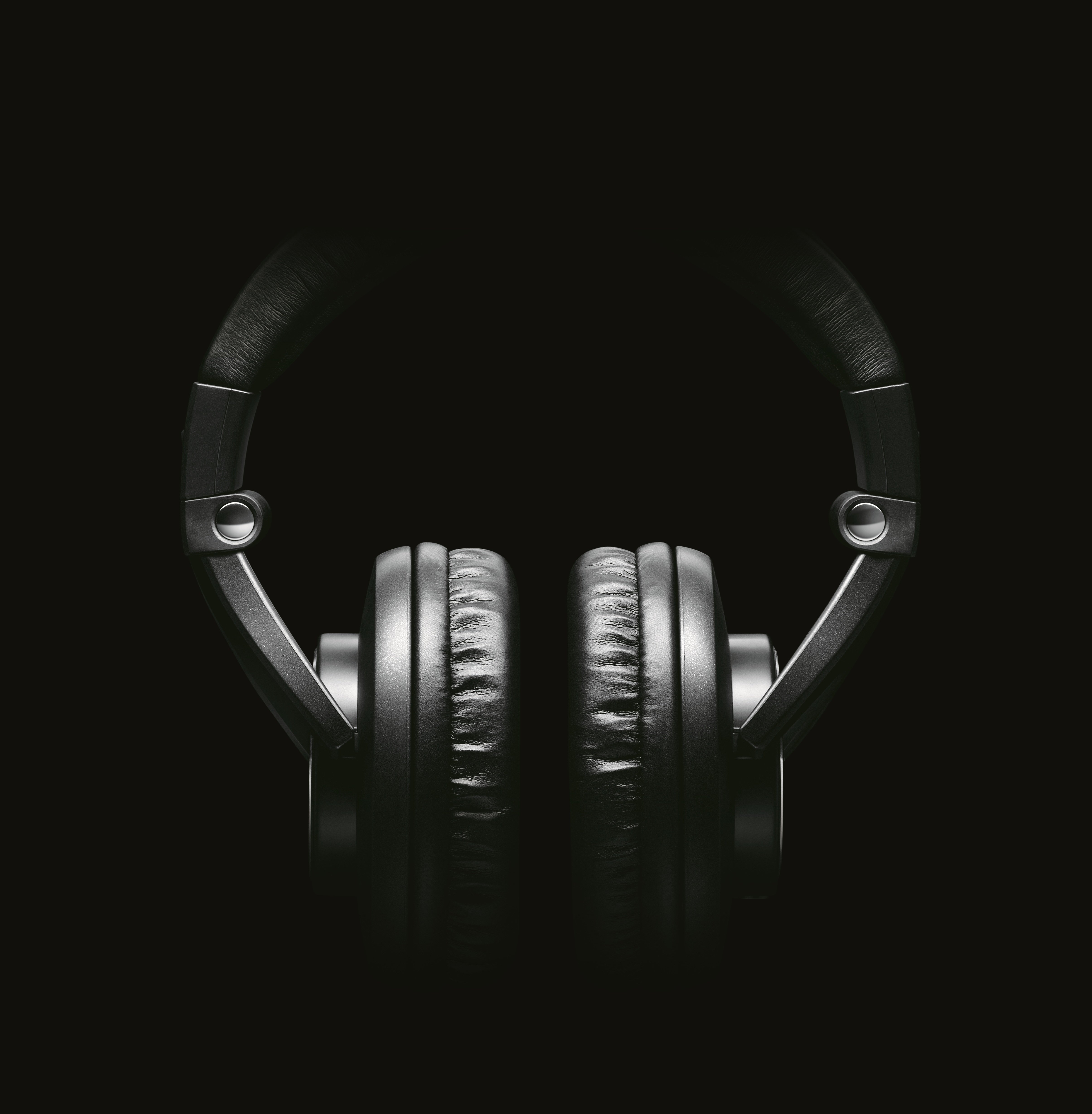 Amazon.com: Shure SRH840 Professional Monitoring Headphones (Black ...