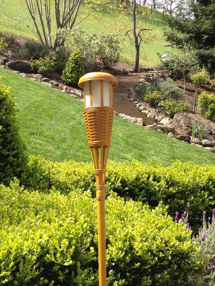 Amazon.com: Newhouse Lighting Solar Flickering LED Tiki