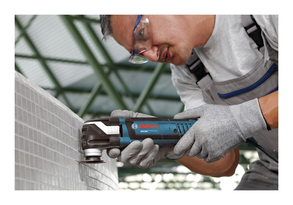 Bosch MX30EK33 MultiX 3.0 Amp Oscillating Tool Kit with 33 Accessories Power Oscillating