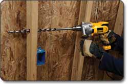 DEWALT (DWD210G) 1/2-Inch VSR Pistol-Grip Drill