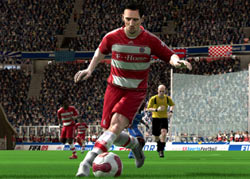Crossing over at midfield in 'FIFA Soccer 09' for PC