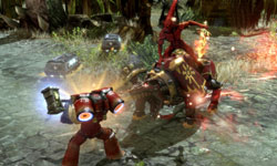 Space Marine in one-on-one fight in Warhammer 40,000: Dawn of War II: Chaos Rising