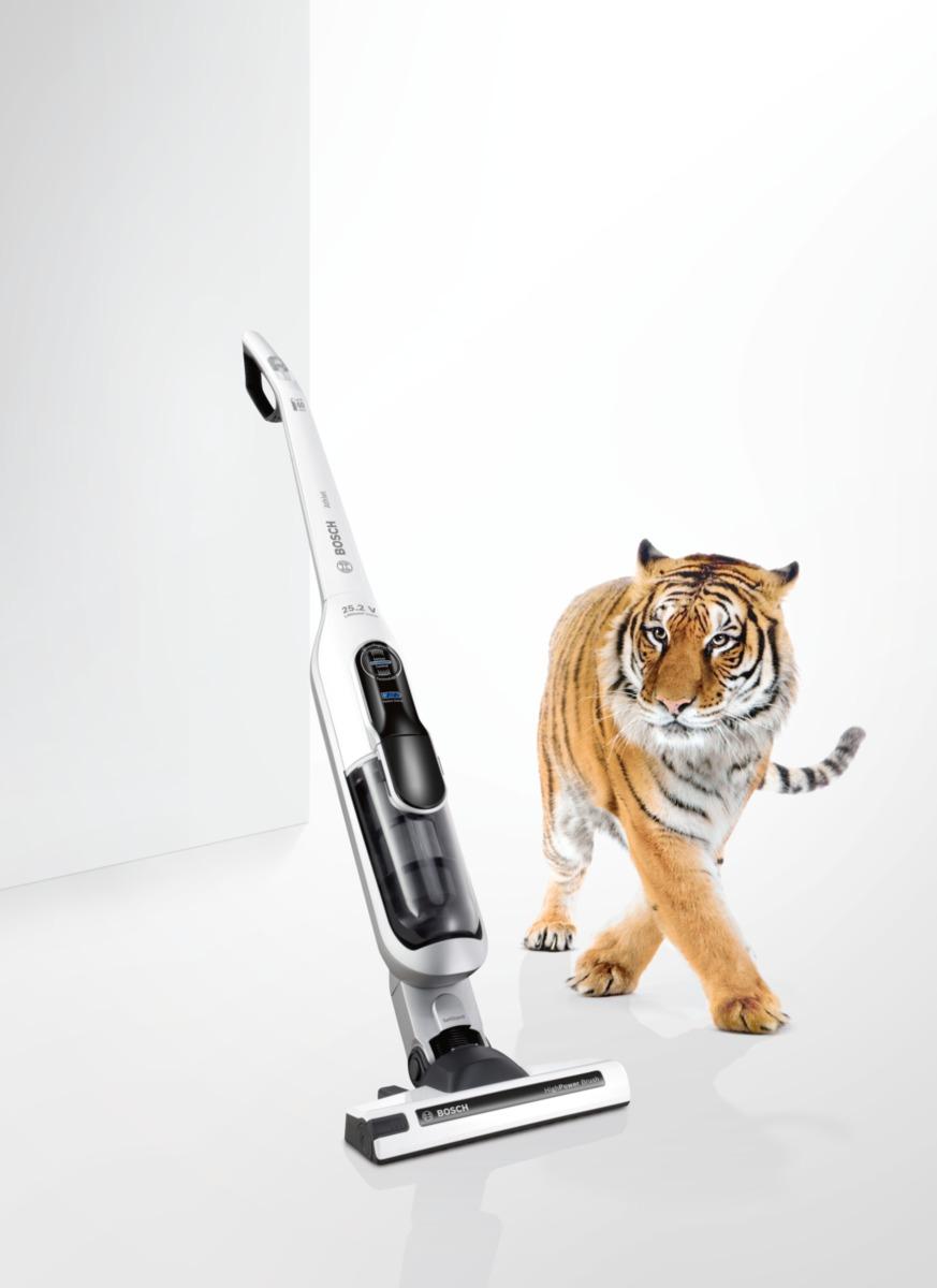 Bosch Athlete Cordless Upright Vacuum Cleaner, Black Amazon.co.uk