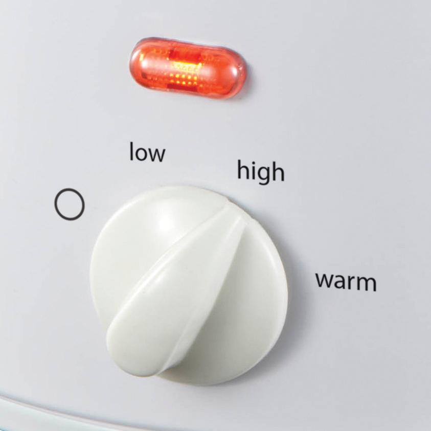 Russell Hobbs Compact Slow Cooker 22730, 2 L White Amazon.co.uk Kitchen & Home