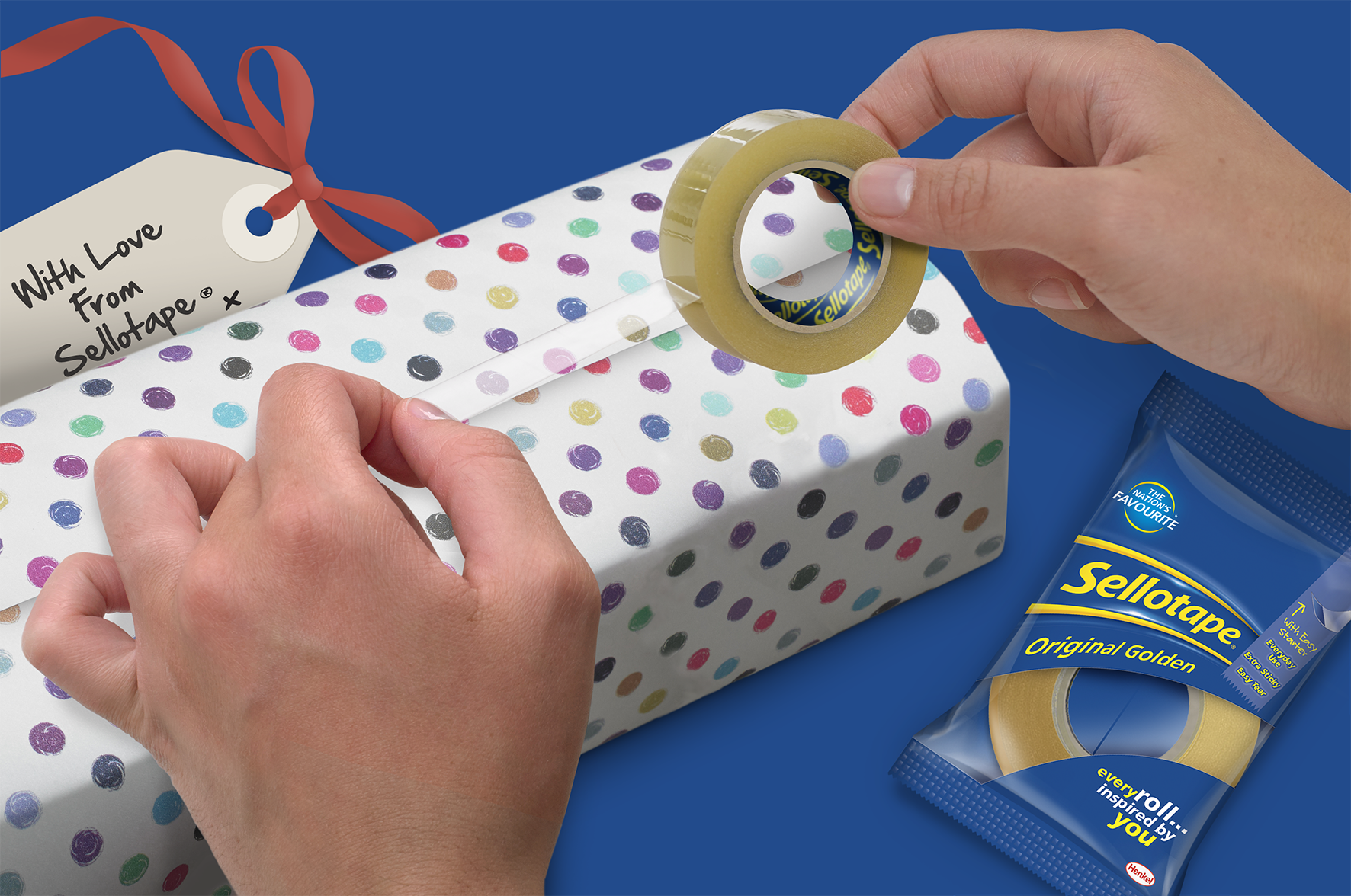 Sellotape Original Golden Sticky Tape / Strong and extra sticky adhesive tape / Applies clear